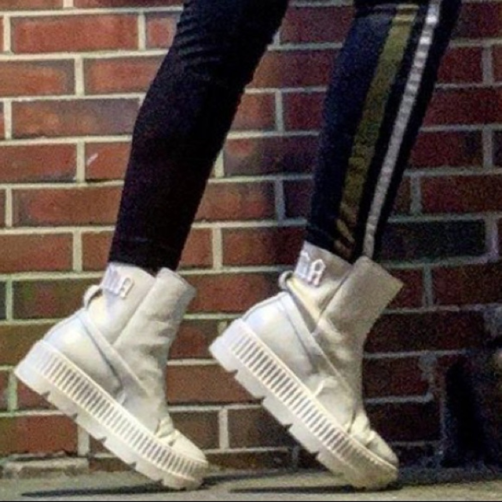 Puma Fenty by Rihanna Chelsea Sneaker Boots 👢 🤍